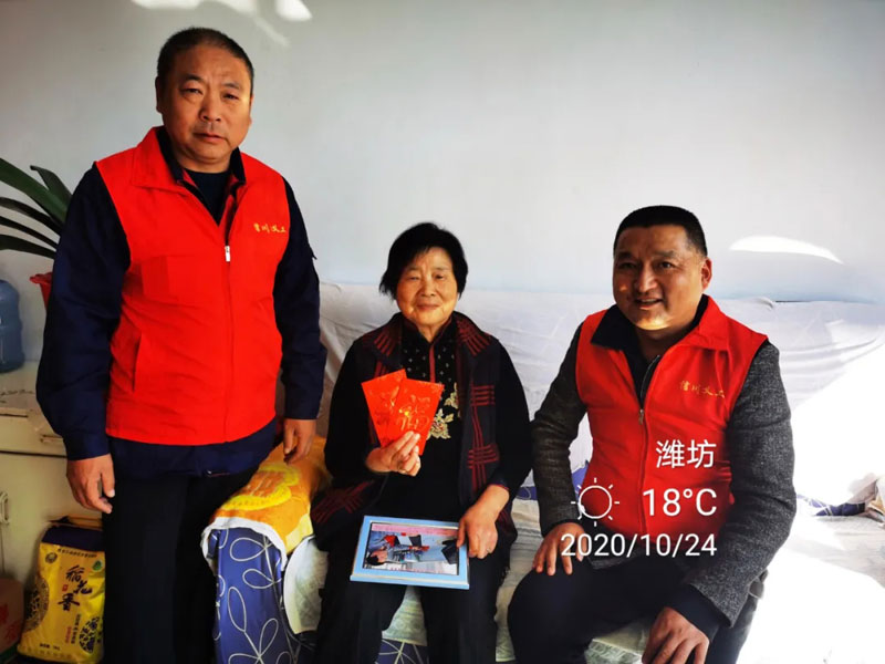 重陽(yáng)情更濃--信川機(jī)械開展重陽(yáng)節(jié)走訪慰問活動(dòng)